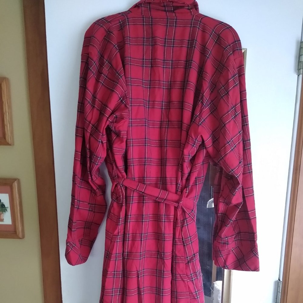 Irish Flannel Robe (Color Red Plaid, Size XL) - Picture 5 of 5